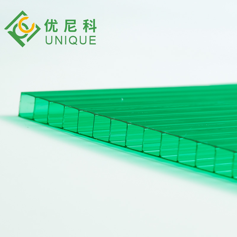 河北優(yōu)尼科雙層草綠陽(yáng)光板圖片